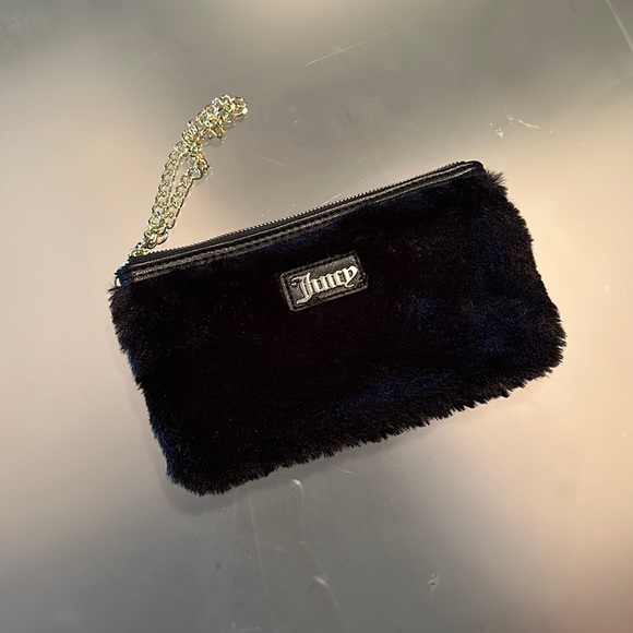 NWOT Juicy Couture wristlet - Picture 2 of 7
